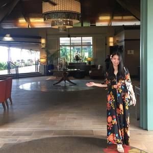 Meet your Posher, Casey